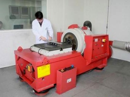 環(huán)境試驗(yàn)